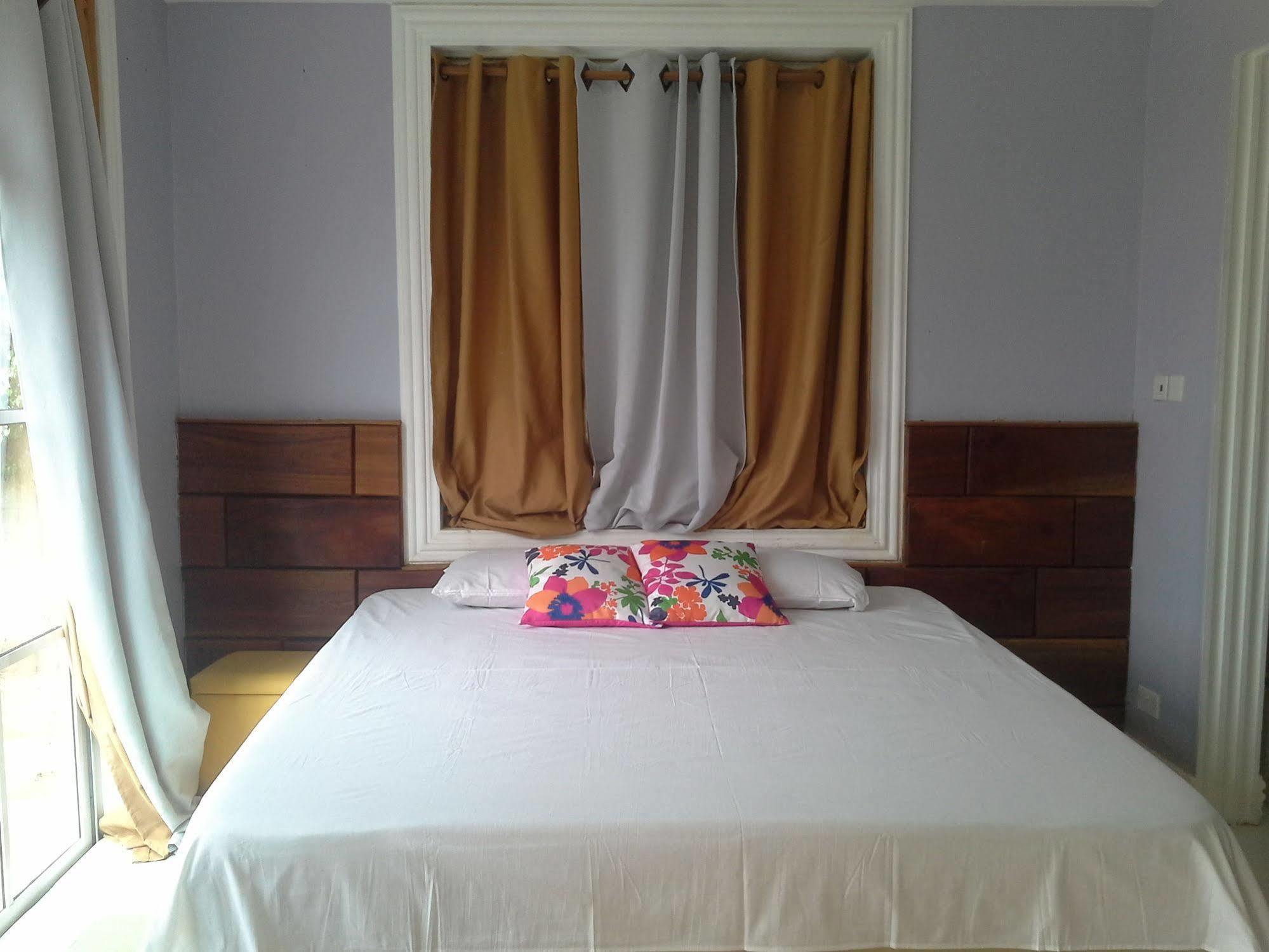 Akosombo Volta Hotel מראה חיצוני תמונה