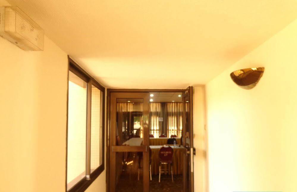 Akosombo Volta Hotel מראה חיצוני תמונה
